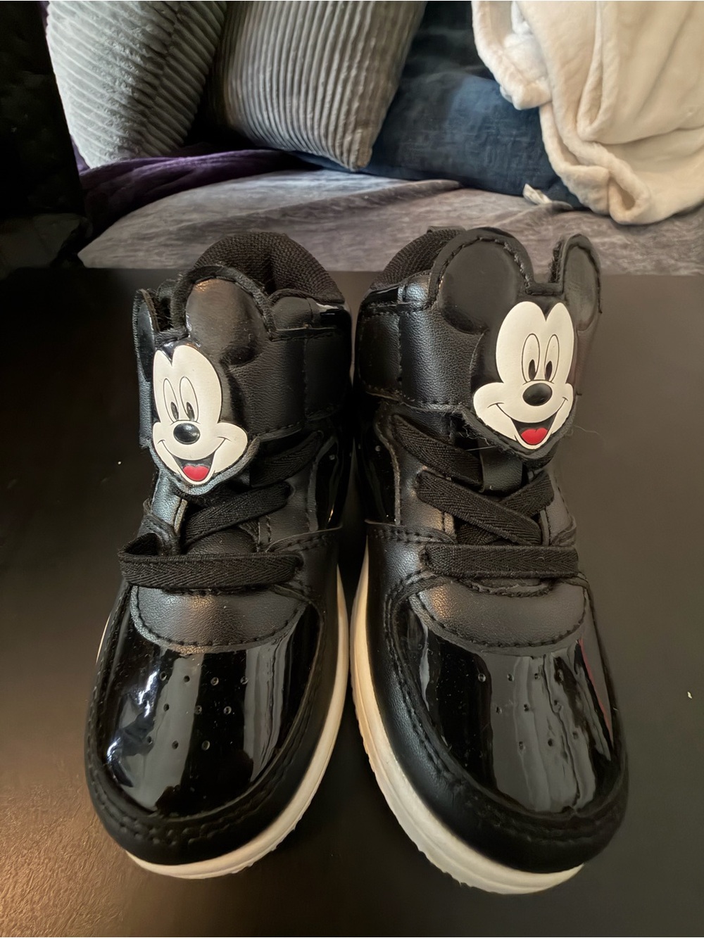 H&M Disney Mickey Mouse High Top Sneakers Toddler US 4-5